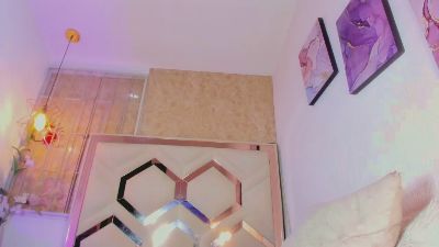 Saray_42 live cam on Cam4