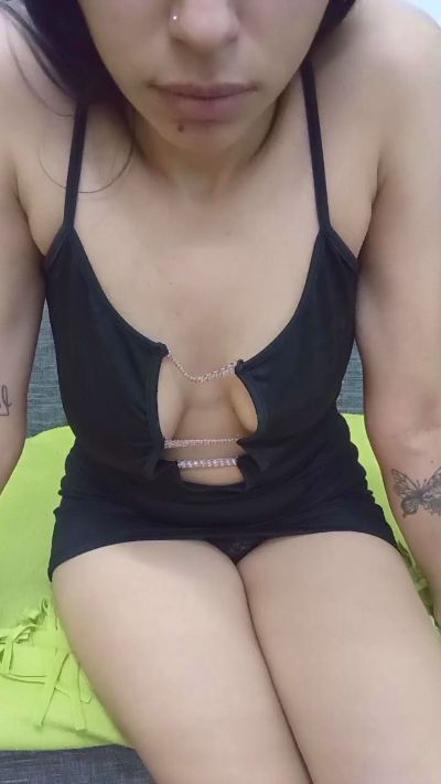 Saray_5 live cam on Cam4