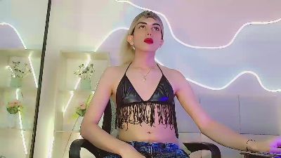 Saraypiink live cam on Cam4
