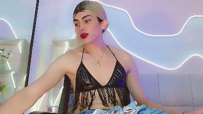 Saraypiink live cam on Cam4