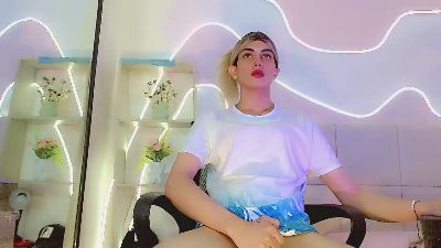 Saraypiink live cam on Cam4