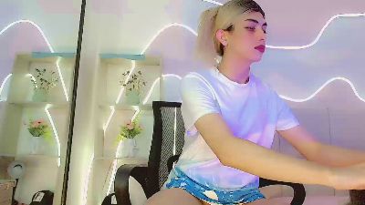 Saraypiink live cam on Cam4