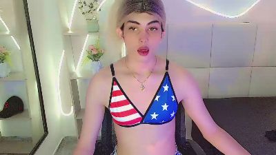 Saraypiink live cam on Cam4