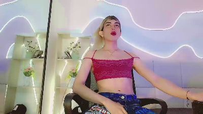 Saraypiink live cam on Cam4