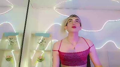 Saraypiink live cam on Cam4