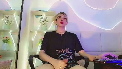 Saraypiink live cam on Cam4