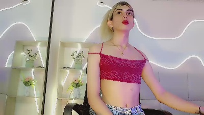 Saraypiink live cam on Cam4