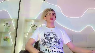 Saraypiink live cam on Cam4