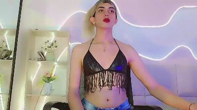 Saraypiink live cam on Cam4