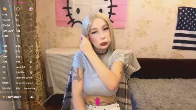 SarinaWiddows live cam on Cam4