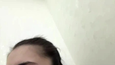 SaritaTrammel live cam on Cam4