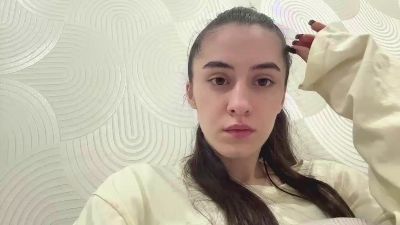 SaritaTrammel live cam on Cam4