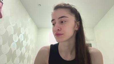 SaritaTrammel live cam on Cam4