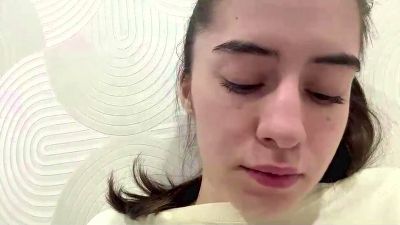 SaritaTrammel live cam on Cam4