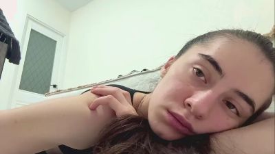 SaritaTrammel live cam on Cam4