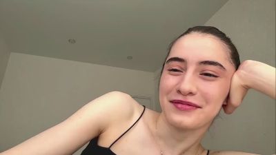 SaritaTrammel live cam on Cam4