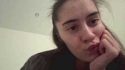 SaritaTrammel live cam on Cam4