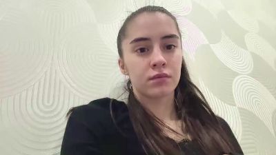 SaritaTrammel live cam on Cam4