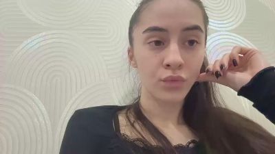 SaritaTrammel live cam on Cam4
