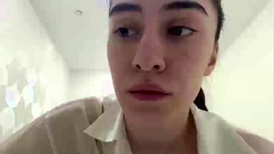 SaritaTrammel live cam on Cam4