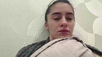 SaritaTrammel live cam on Cam4