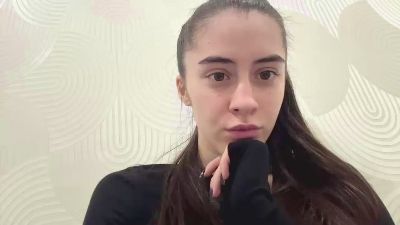 SaritaTrammel live cam on Cam4