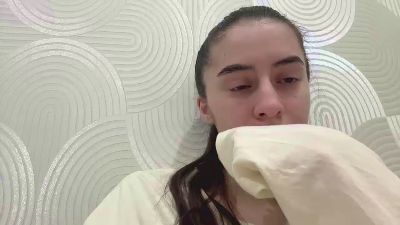 SaritaTrammel live cam on Cam4