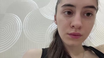 SaritaTrammel live cam on Cam4