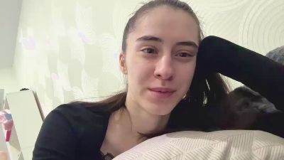 SaritaTrammel live cam on Cam4