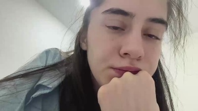 SaritaTrammel live cam on Cam4
