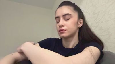 SaritaTrammel live cam on Cam4