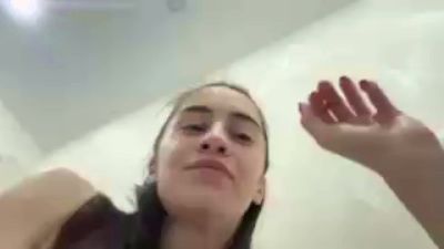 SaritaTrammel live cam on Cam4