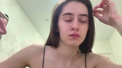 SaritaTrammel live cam on Cam4