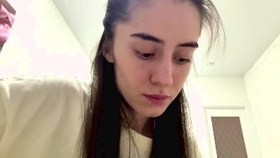 SaritaTrammel live cam on Cam4