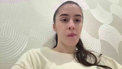 SaritaTrammel live cam on Cam4