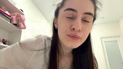 SaritaTrammel live cam on Cam4