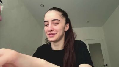 SaritaTrammel live cam on Cam4