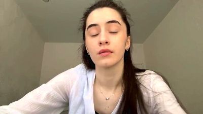 SaritaTrammel live cam on Cam4