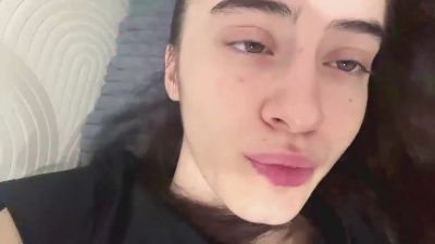 SaritaTrammel live cam on Cam4