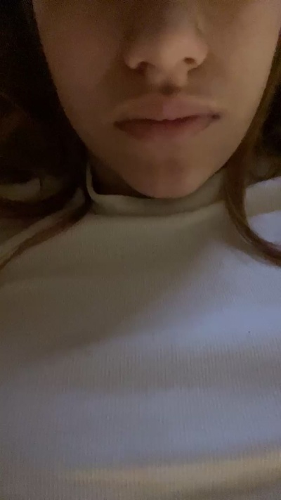 Saritafer77 live cam on Cam4