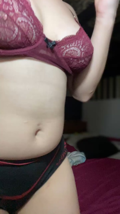 Saritafer77 live cam on Cam4