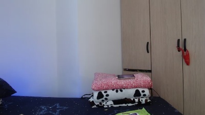 SaryDoll live cam on Cam4