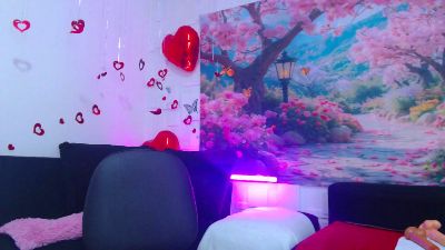 SashaMissHot live cam on Cam4