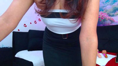 SashaMissHot live cam on Cam4