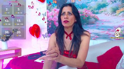 SashaMissHot live cam on Cam4