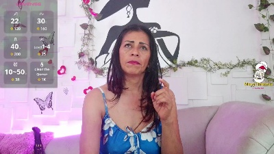 SashaMissHot live cam on Cam4