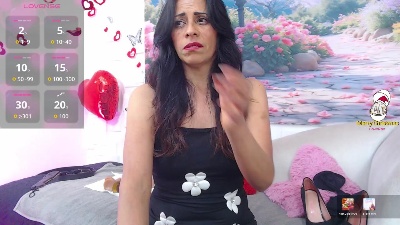 SashaMissHot live cam on Cam4