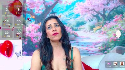SashaMissHot live cam on Cam4