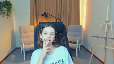 SashaOeltjen live cam on Cam4