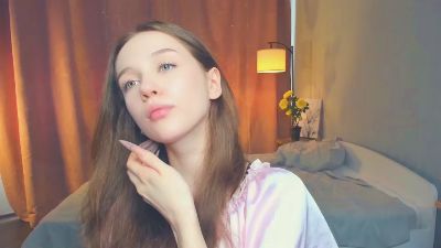 SashaOeltjen live cam on Cam4